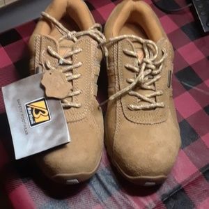 bartium desert boots